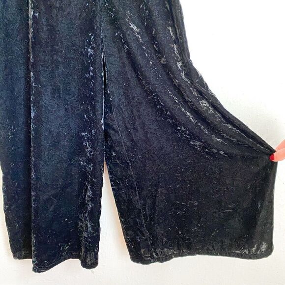 NWT ELLA MOSS WOMEN'S VELVET PLUNGING CAMI JUMPSUIT ROMPER BLACK LARGE WIDE LEG - Picture 5 of 12